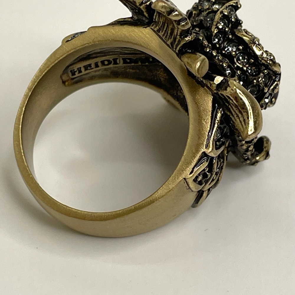 Heidi Daus Crystal Rose Ring Gold Tone Antiqued Black Finish Floral - Size 8.5 - Picture 7 of 12